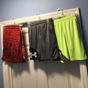 Boys bundle of under armour shorts!